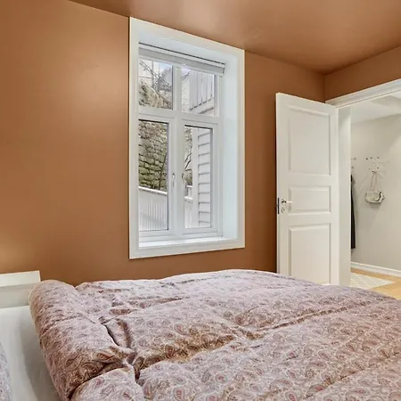 Charming With Stunning View Apartament